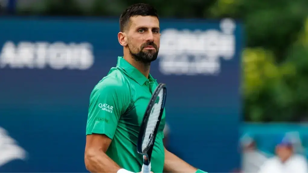 Novak Djokovic lập kỷ lục mới